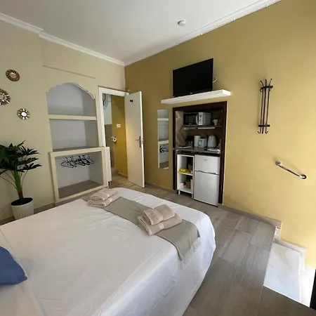 Makao Abbys House Apartment